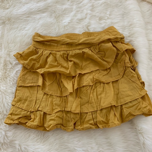 Forever 21 ruffle tiered skirt - Picture 4 of 4